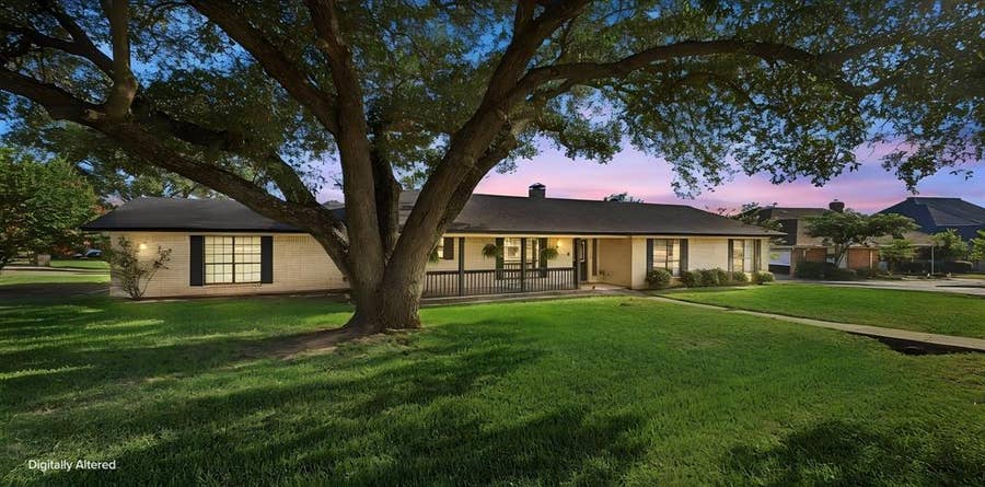 Property photo for 9012 Bontura Road, Granbury, TX