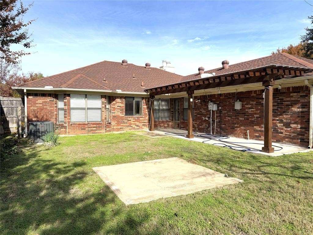653 Thompson Drive, Coppell, TX 75019 653 Thompson Drive, Coppell, TX 75019