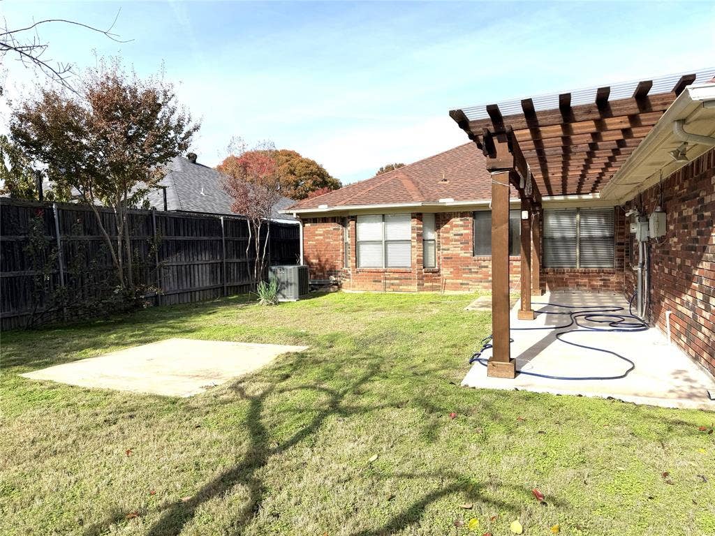 653 Thompson Drive, Coppell, TX 75019 653 Thompson Drive, Coppell, TX 75019