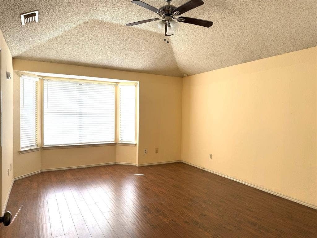 653 Thompson Drive, Coppell, TX 75019 653 Thompson Drive, Coppell, TX 75019