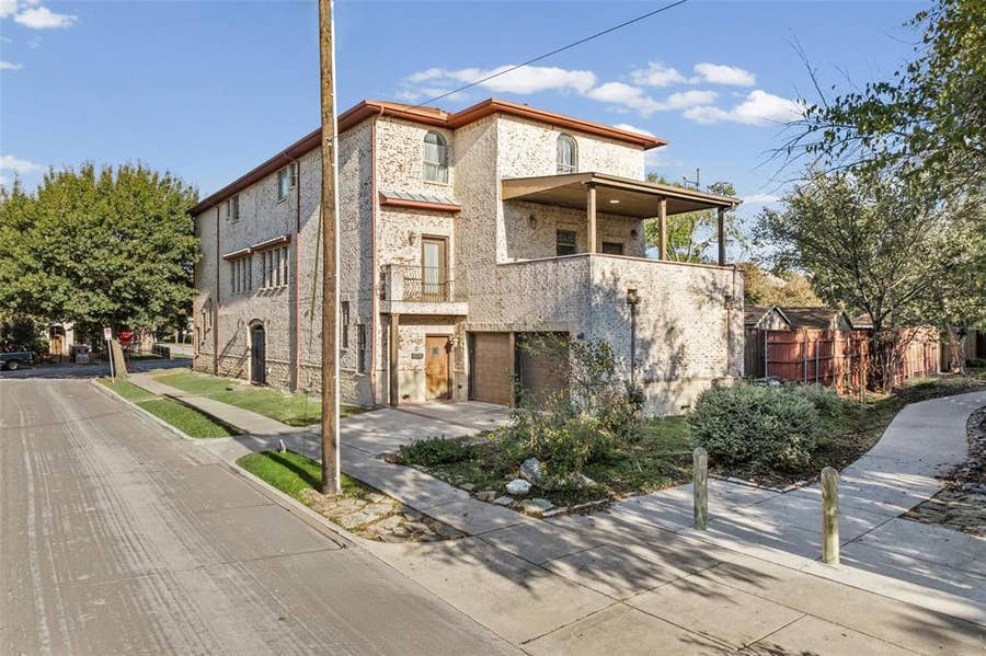 Property photo for 5100 Mission Avenue, #5100B, Dallas, TX
