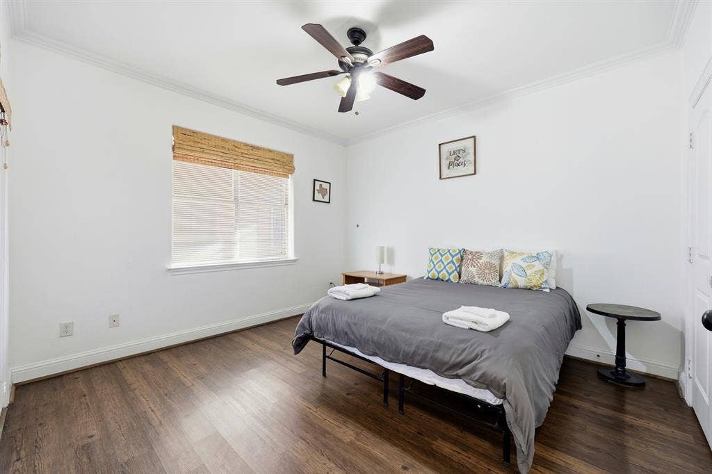 5102 Mission Avenue, #5102B, Dallas, TX 75206 Bedroom #1 on level 1