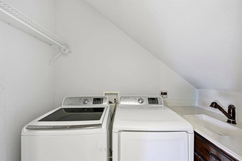 5102 Mission Avenue, #5102B, Dallas, TX 75206 Full size laundry room with sink on level 1