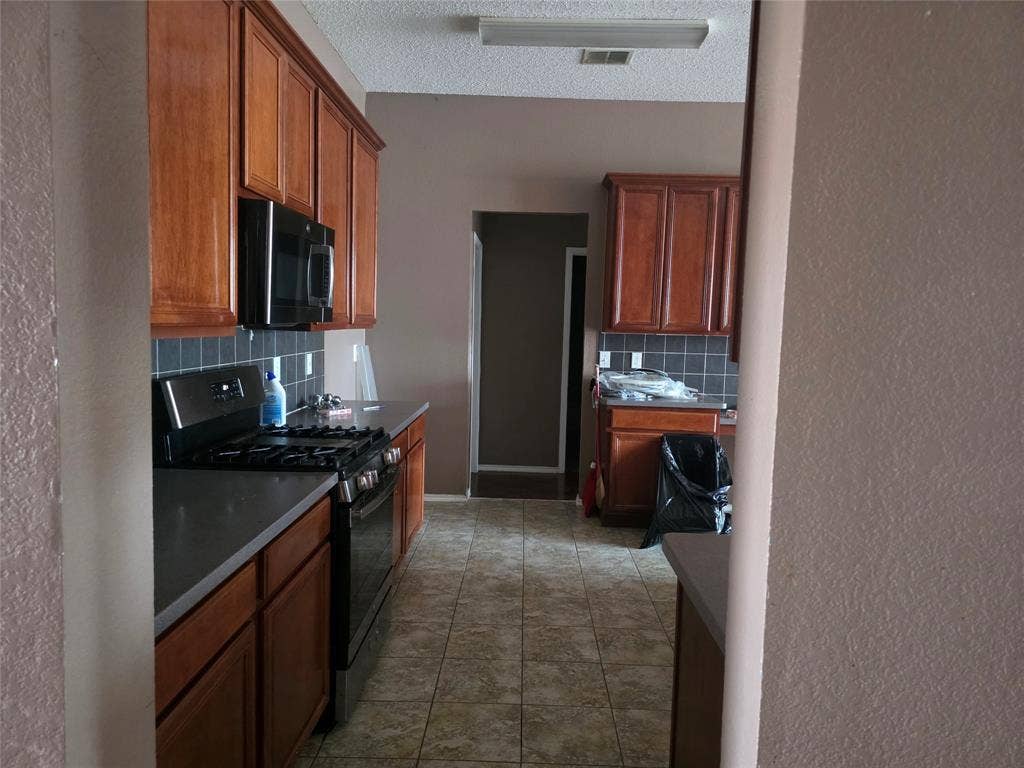 3315 Desert Sage, Grand Prairie, TX 75052 3315 Desert Sage, Grand Prairie, TX 75052