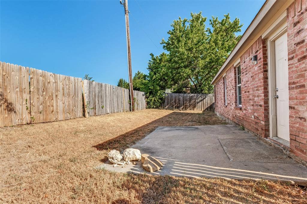 536 Nance Drive, Cedar Hill, TX 75104