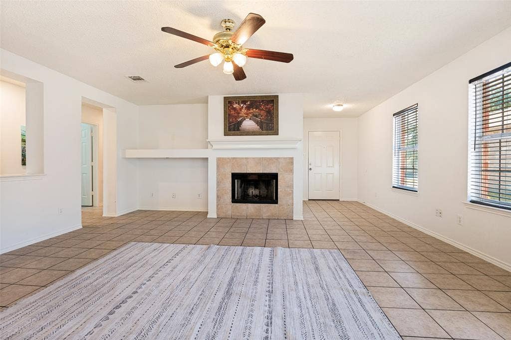 536 Nance Drive, Cedar Hill, TX 75104