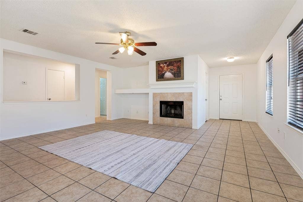 536 Nance Drive, Cedar Hill, TX 75104