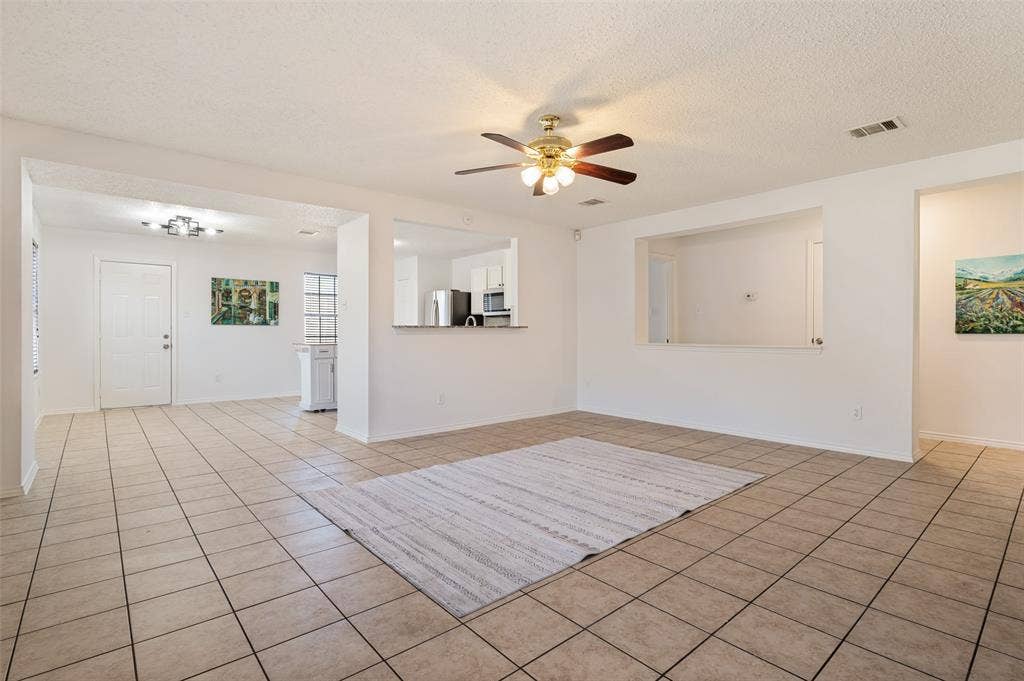 536 Nance Drive, Cedar Hill, TX 75104