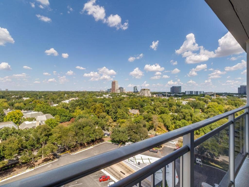 3883 Turtle Creek Boulevard, #1417, Dallas, TX 75219 3883 Turtle Creek Boulevard, #1417, Dallas, TX 75219