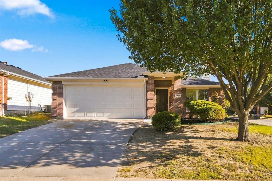 Property photo for 704 Sequoia Drive, Anna, TX