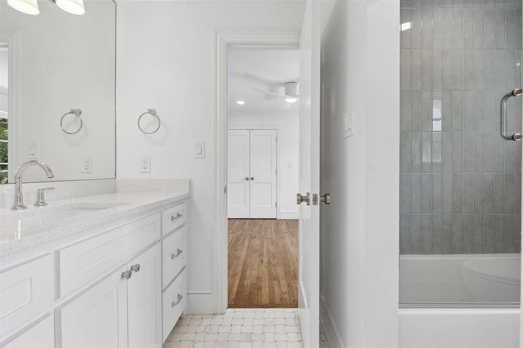 Upstairs Jack and Jill Bathroom