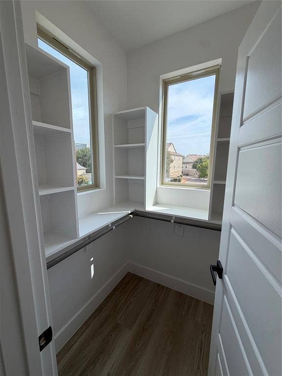 5634 Mesa Circle, Dallas, TX 75235 Great Closet in Bed #2