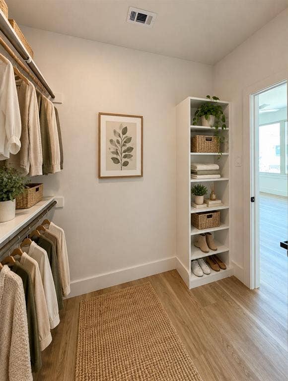 5634 Mesa Circle, Dallas, TX 75235 Primary Closet