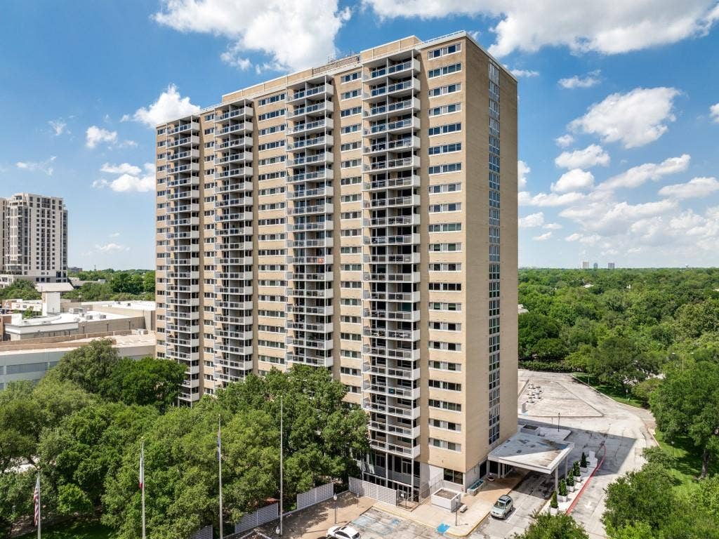 3883 Turtle Creek Boulevard, #801, Dallas, TX 75219 3883 Turtle Creek Boulevard, #801, Dallas, TX 75219