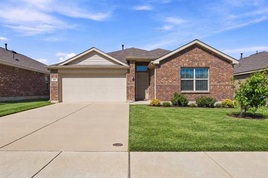 Property photo for 1810 Alamandine Avenue, Cross Roads, TX