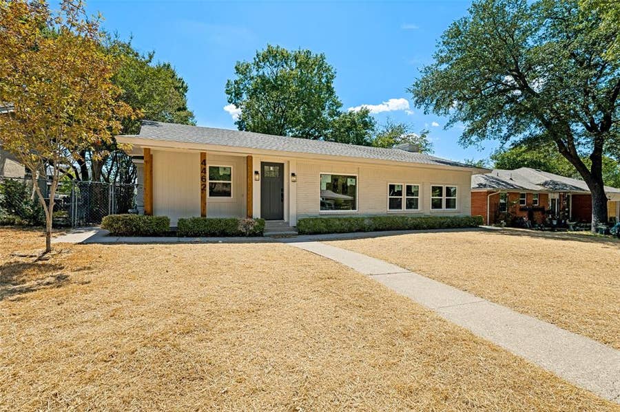 Property photo for 4462 Preston Circle, Cockrell Hill, TX