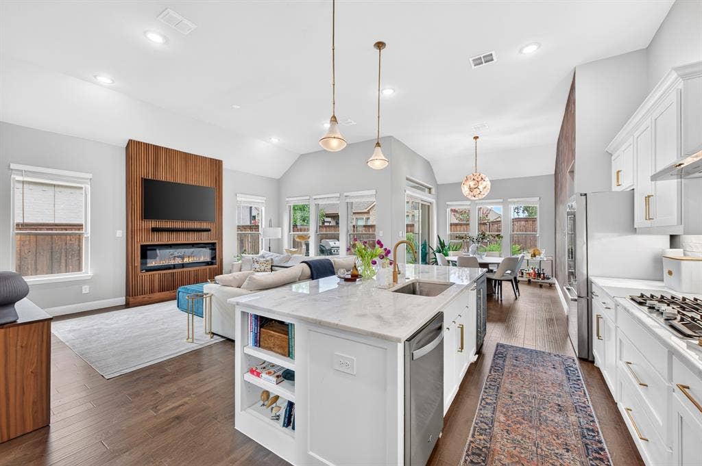 1046 Ocean Breeze Drive, Allen, TX 75013