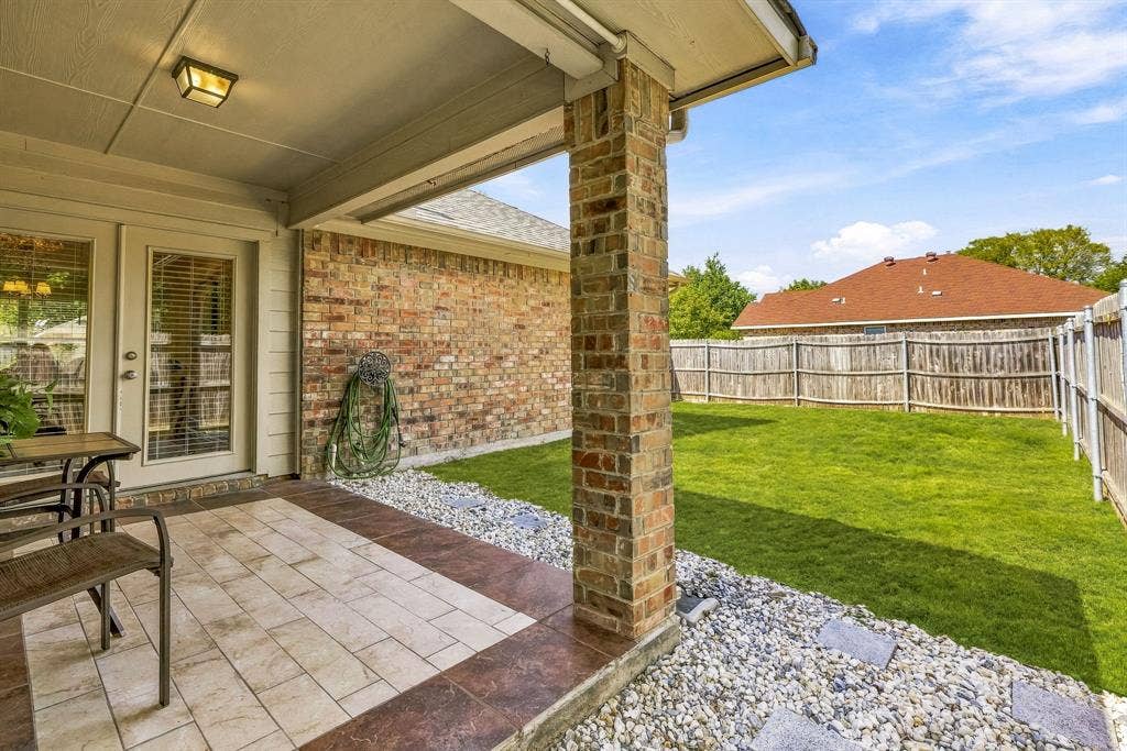 1146 Calvert Drive, Cedar Hill, TX 75104 1146 Calvert Drive, Cedar Hill, TX 75104