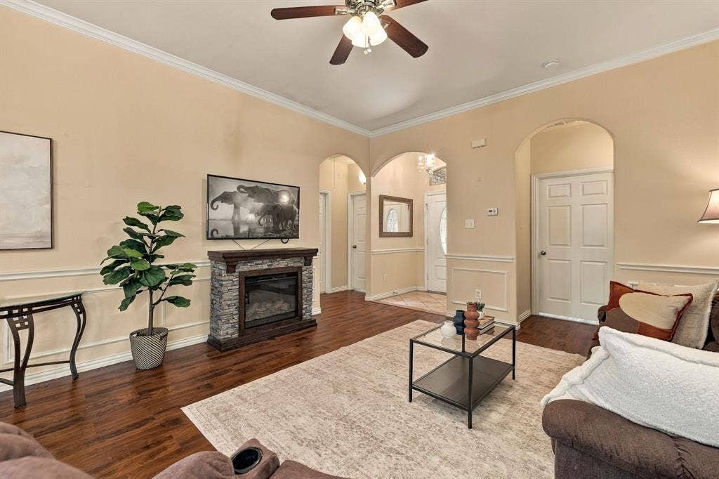 1146 Calvert Drive, Cedar Hill, TX 75104 1146 Calvert Drive, Cedar Hill, TX 75104