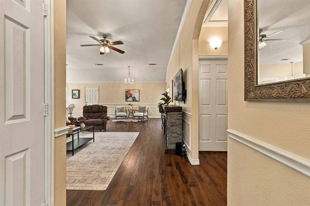 1146 Calvert Drive, Cedar Hill, TX 75104 1146 Calvert Drive, Cedar Hill, TX 75104