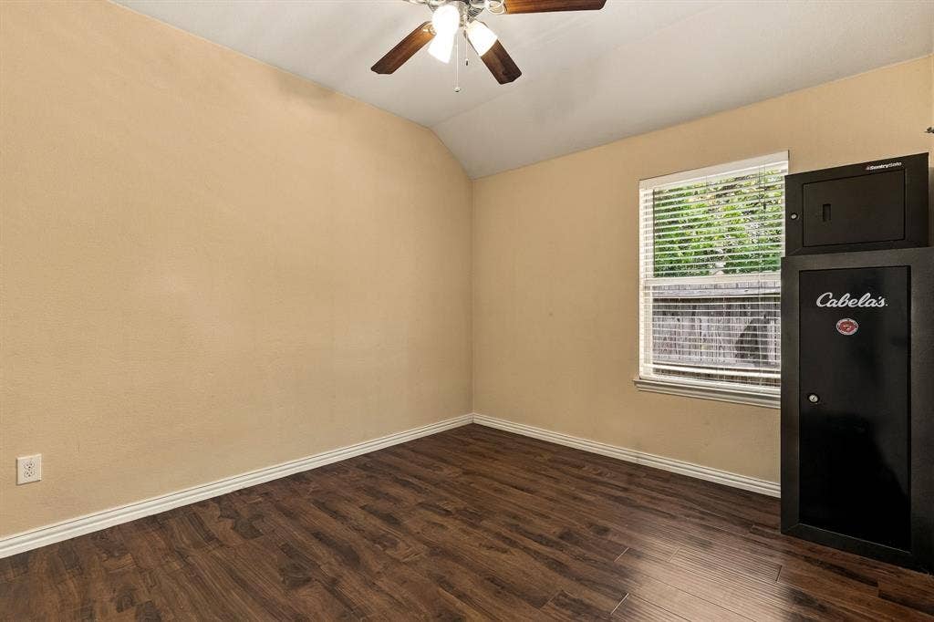 1146 Calvert Drive, Cedar Hill, TX 75104 1146 Calvert Drive, Cedar Hill, TX 75104
