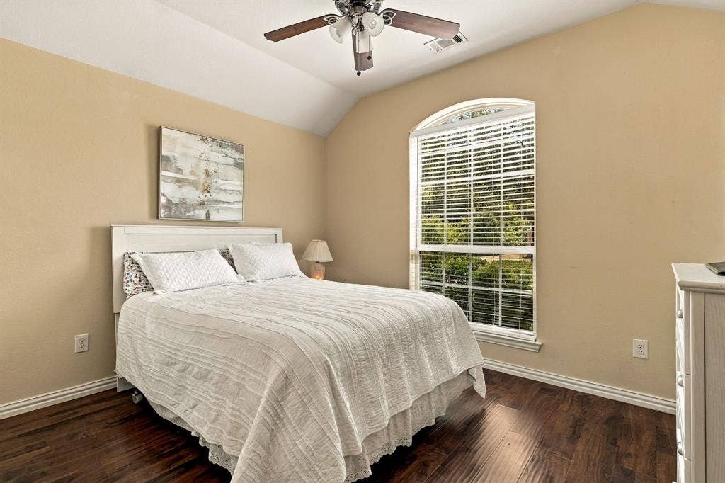 1146 Calvert Drive, Cedar Hill, TX 75104 1146 Calvert Drive, Cedar Hill, TX 75104