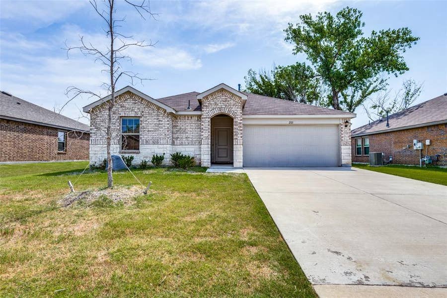 Property photo for 2311 San Jacinto Way, Sherman, TX