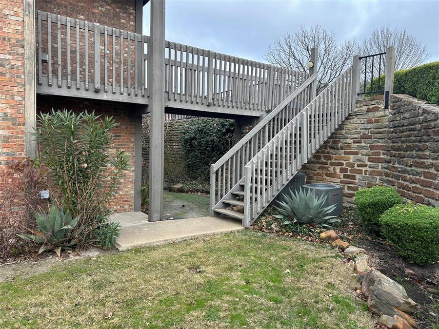 Property photo for 927 Signal Ridge Place, Rockwall, TX