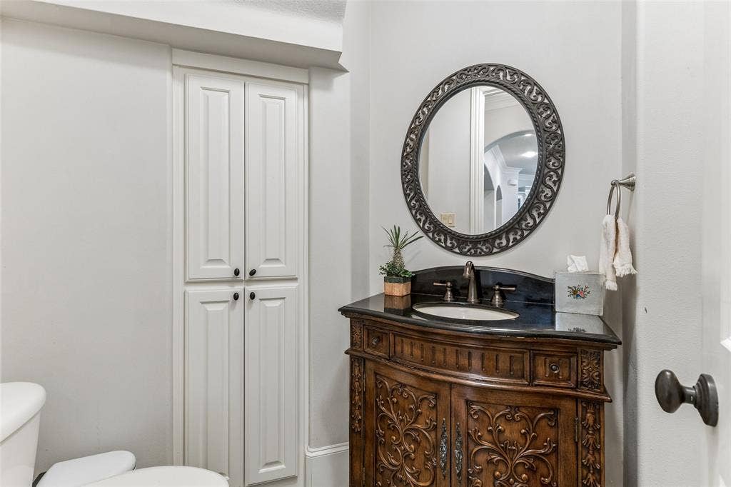 5814 Meaders Lane, Dallas, TX 75230 5814 Meaders Lane, Dallas, TX 75230