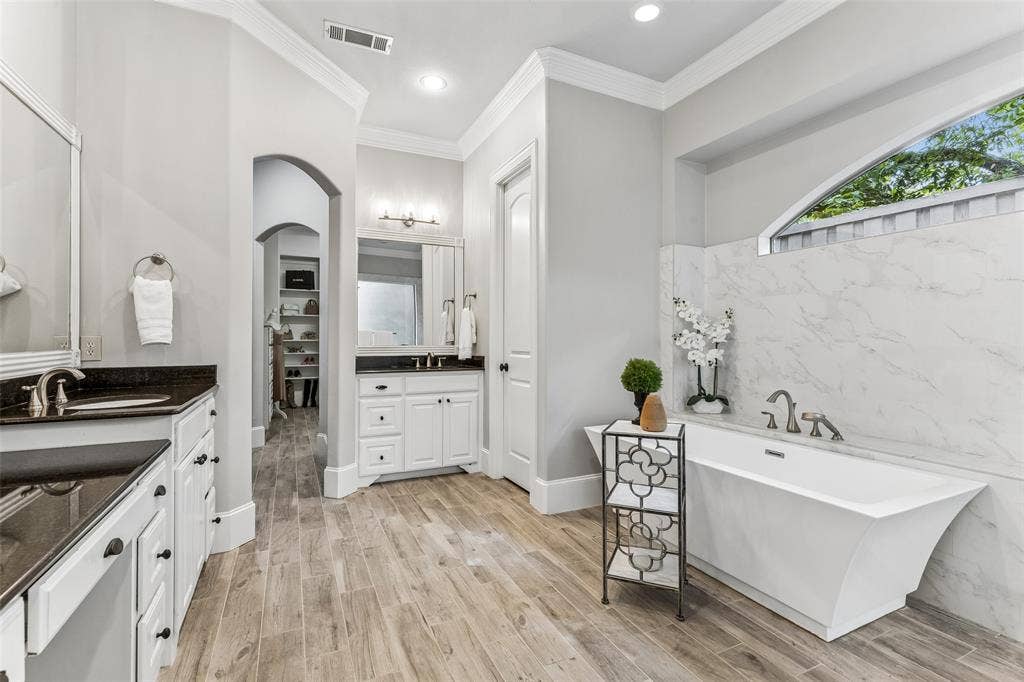 5814 Meaders Lane, Dallas, TX 75230 5814 Meaders Lane, Dallas, TX 75230