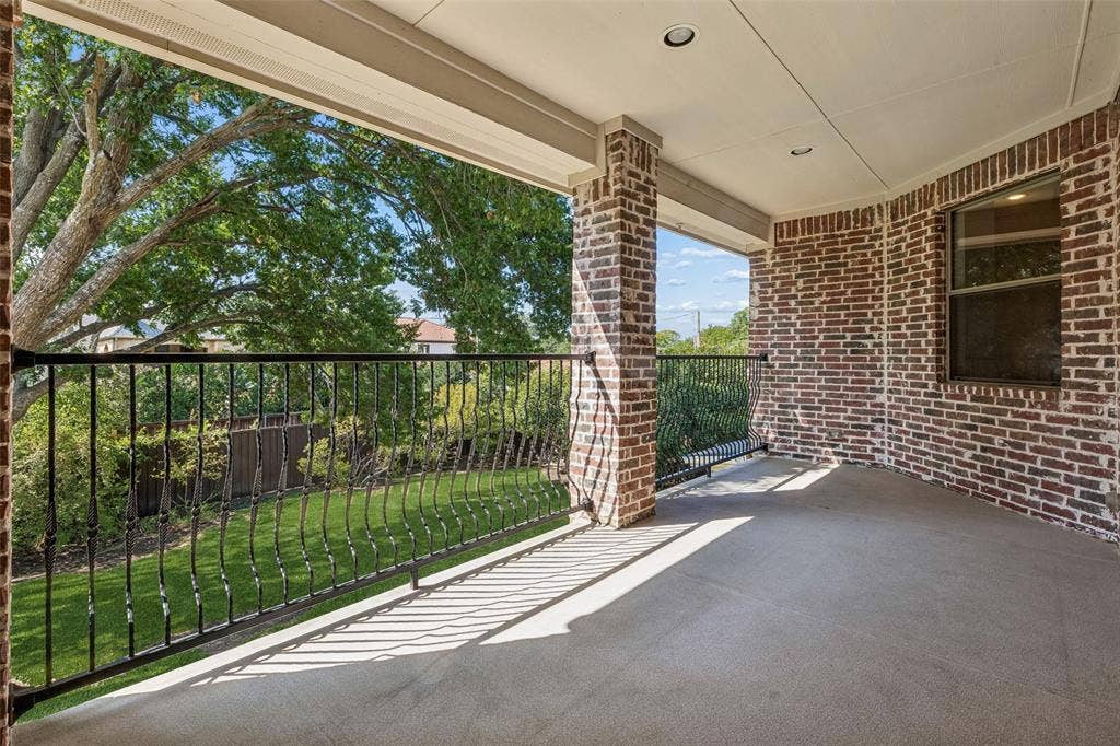 5814 Meaders Lane, Dallas, TX 75230 5814 Meaders Lane, Dallas, TX 75230
