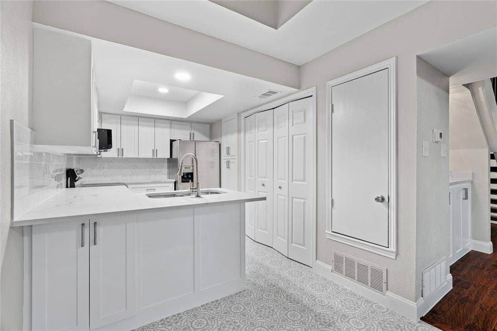 18040 Midway Road, #152, Dallas, TX 75287