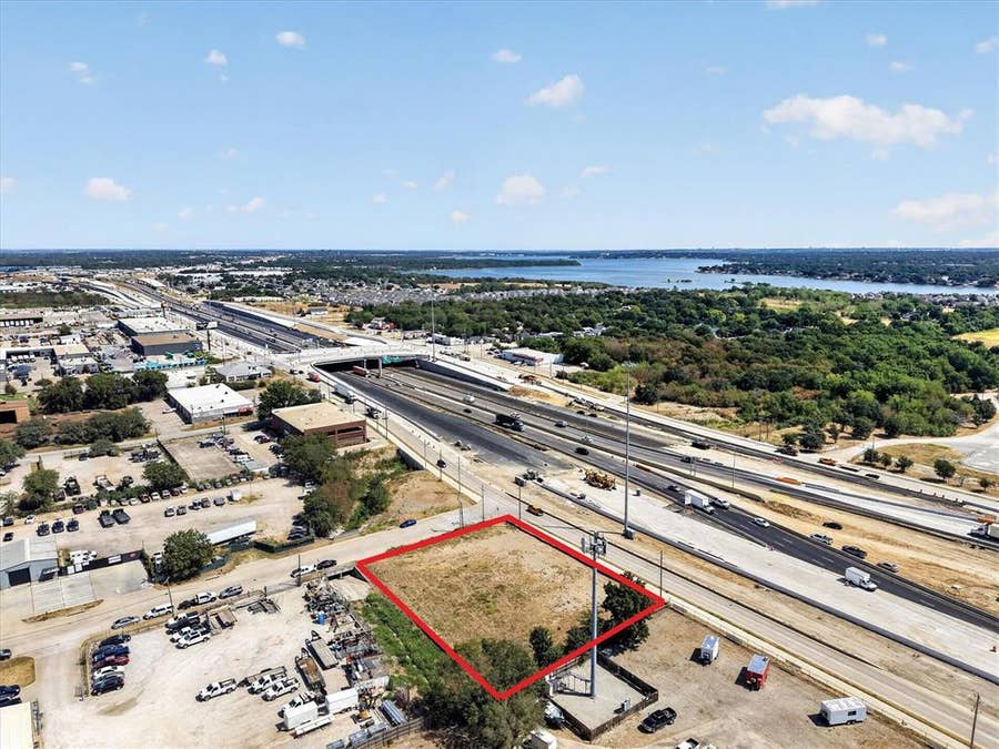 Property photo for 5600 E Loop 820 S, Fort Worth, TX