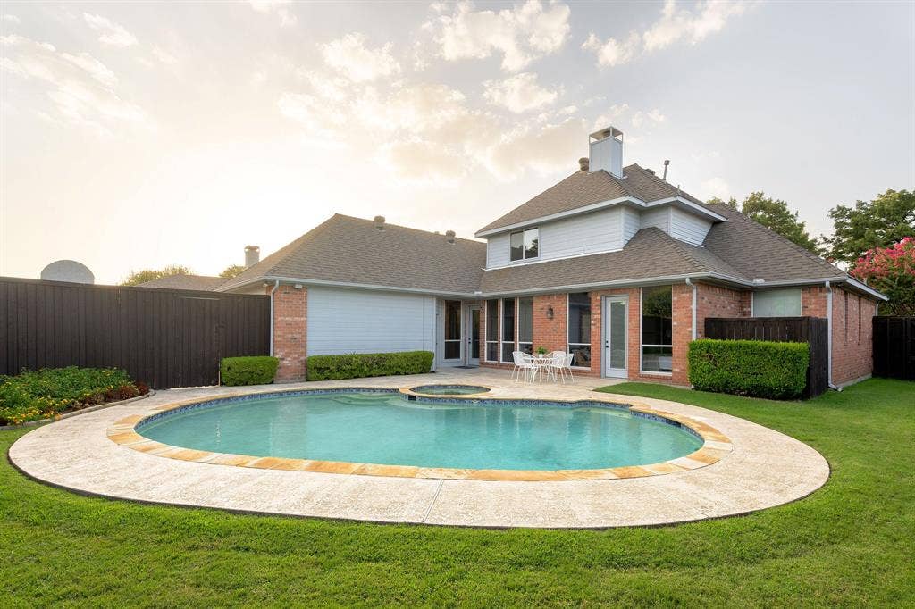 2412 Trophy Drive, Plano, TX 75025
