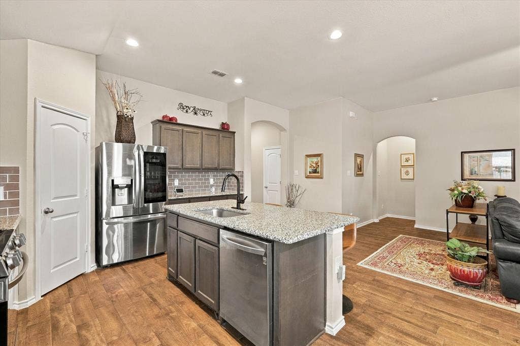 2504 Hadley Street, Weatherford, TX 76087 2504 Hadley Street, Weatherford, TX 76087