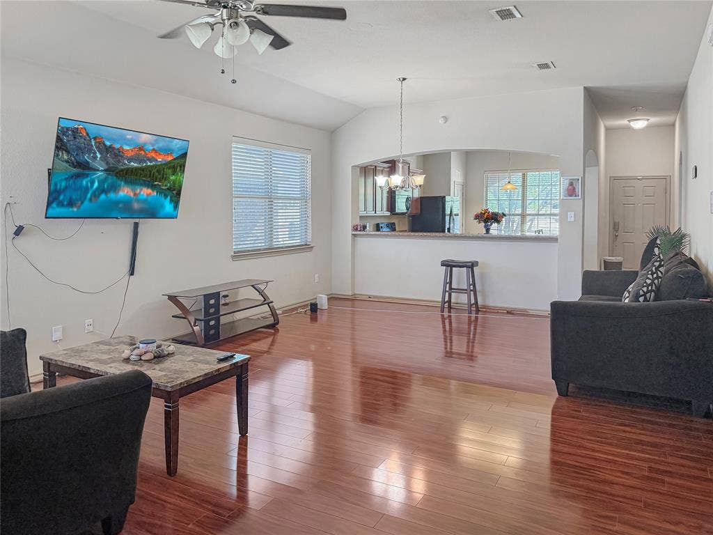 1805 Overlook Drive, Lancaster, TX 75146 1805 Overlook Drive, Lancaster, TX 75146