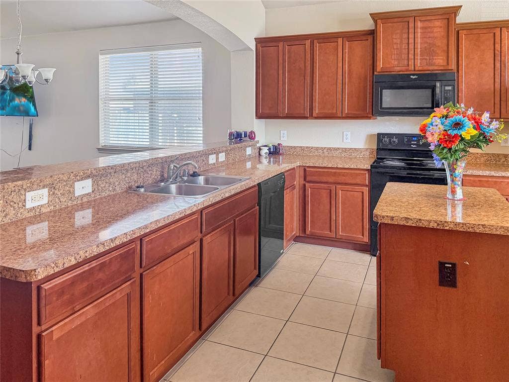 1805 Overlook Drive, Lancaster, TX 75146 1805 Overlook Drive, Lancaster, TX 75146