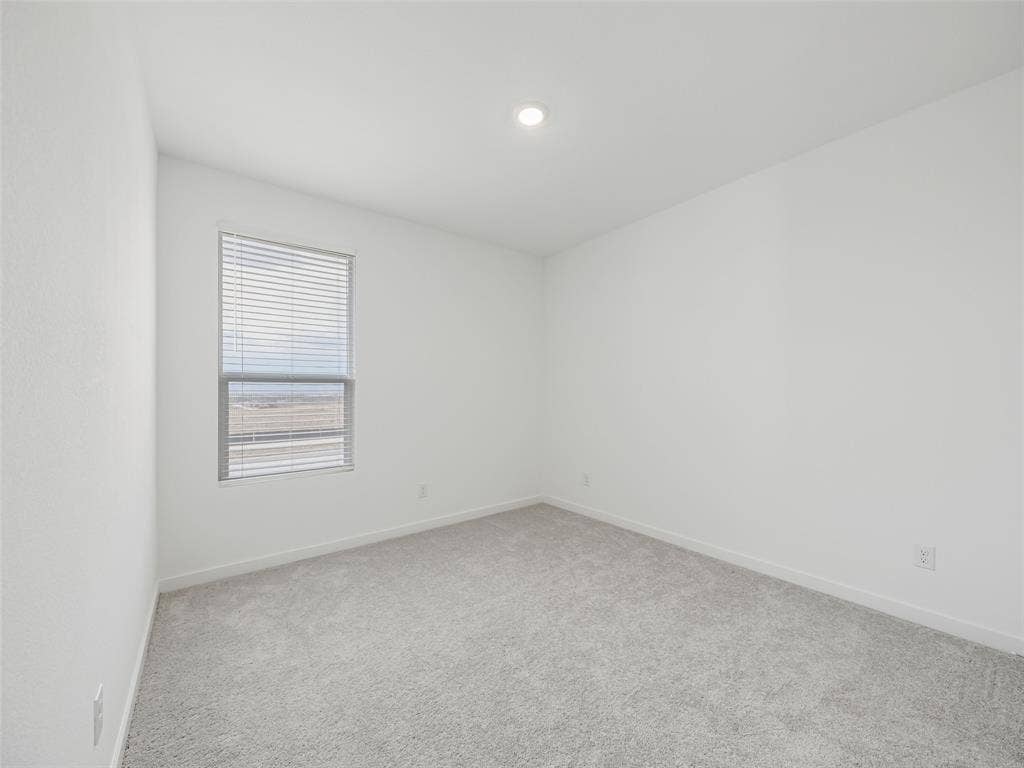 2517 Greenbelt Road, Celina, TX 75009 Recessed ceiling lighting, a single window with blinds, and light-toned wall-to-wall carpeting
