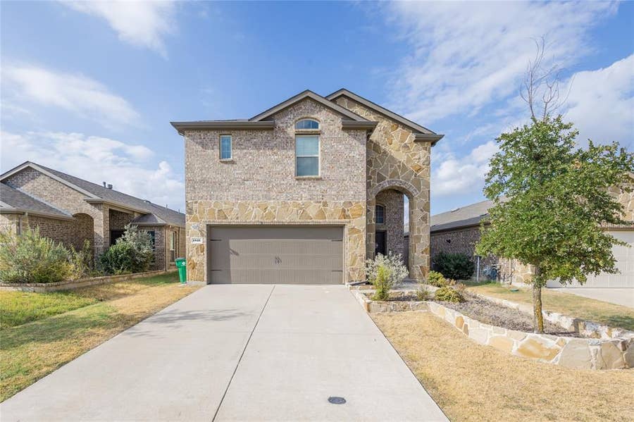 Property photo for 1816 Ferguson Lane, McKinney, TX
