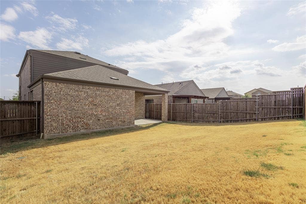 1816 Ferguson Lane, McKinney, TX 75071 1816 Ferguson Lane, McKinney, TX 75071