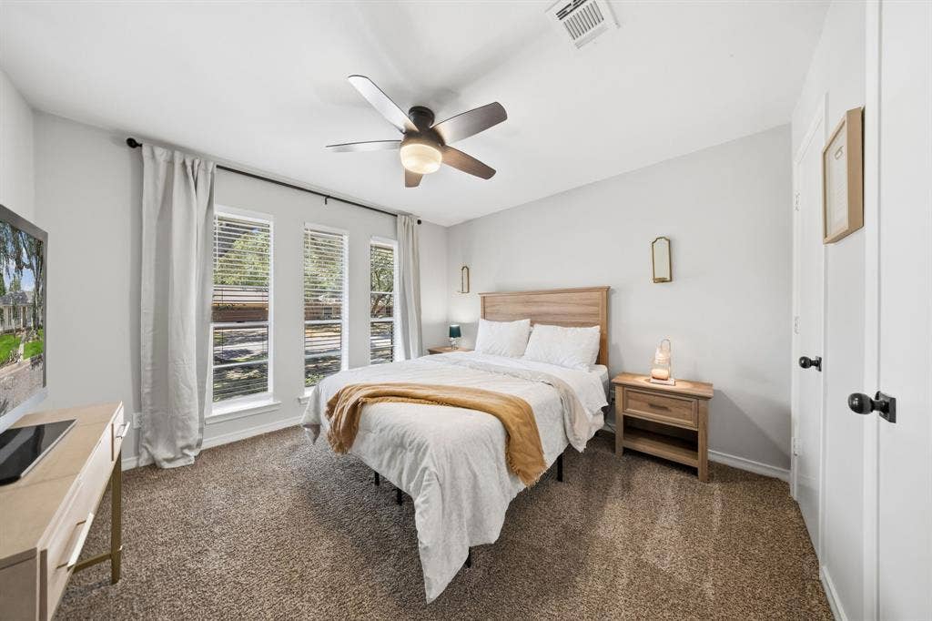 1707 Carlton Drive, Arlington, TX 76015 1707 Carlton Drive, Arlington, TX 76015