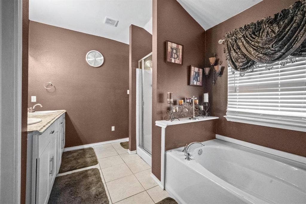 717 Eldorado Drive, DeSoto, TX 75115 717 Eldorado Drive, DeSoto, TX 75115