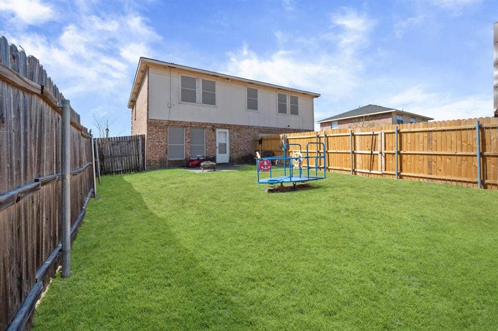 717 Eldorado Drive, DeSoto, TX 75115 717 Eldorado Drive, DeSoto, TX 75115