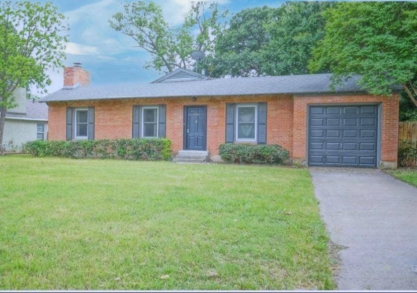 Property photo for 3567 Dryden Road, Fort Worth, TX