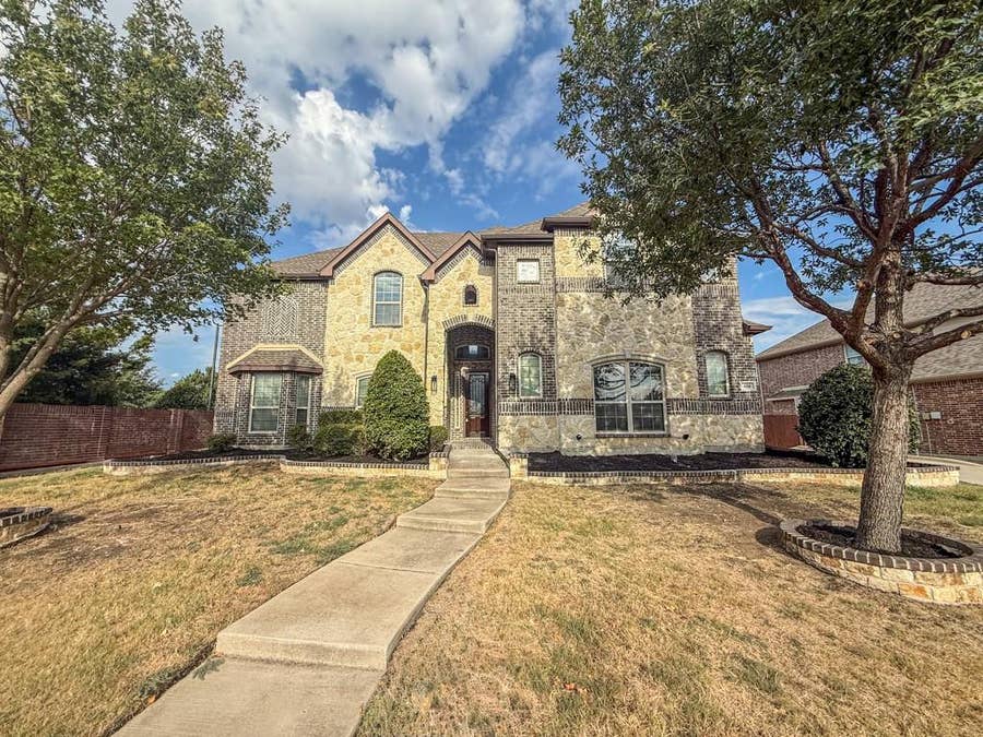 Property photo for 600 Falcon Drive, Prosper, TX