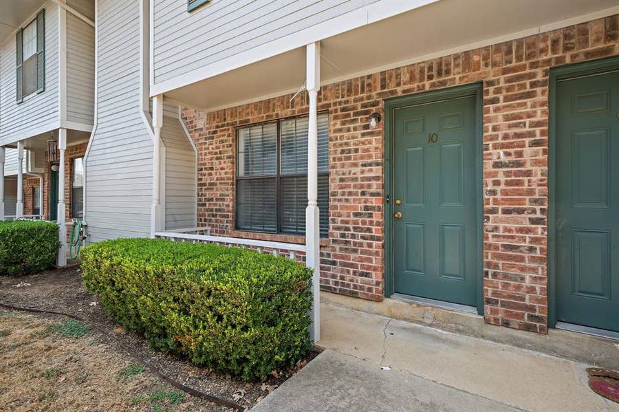Property photo for 929 W Hickory Street, #A10, Denton, TX