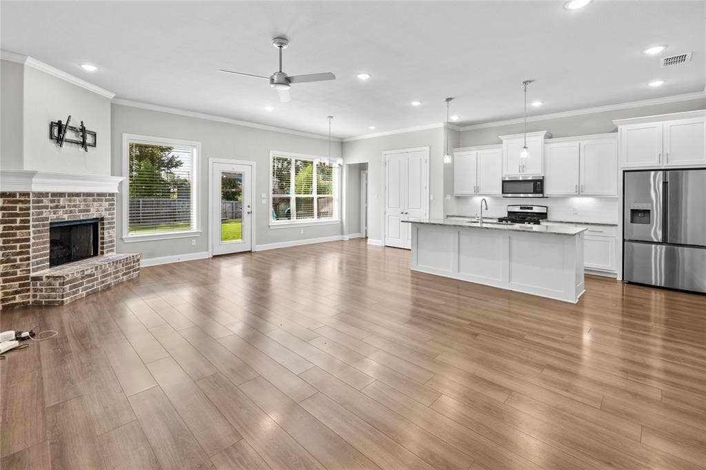11479 Lindsey Garden Drive, Tyler, TX 75709 11479 Lindsey Garden Drive, Tyler, TX 75709
