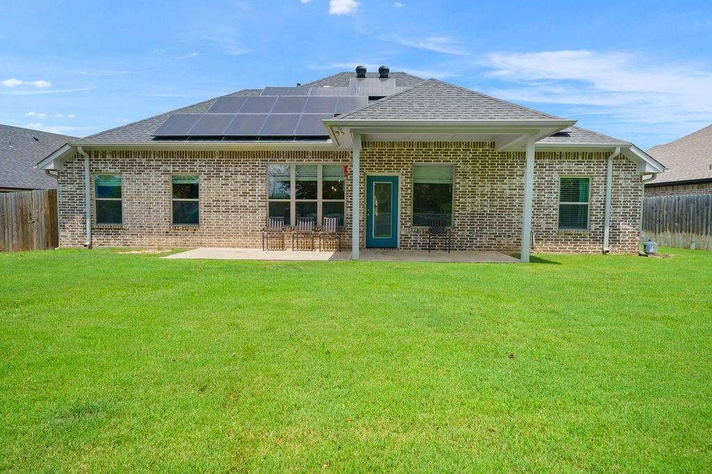 11479 Lindsey Garden Drive, Tyler, TX 75709 11479 Lindsey Garden Drive, Tyler, TX 75709