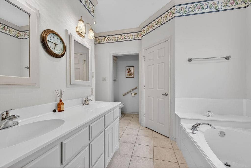 800 Rico, Athens, TX 75751 800 Rico, Athens, TX 75751