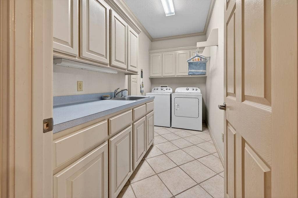 800 Rico, Athens, TX 75751 800 Rico, Athens, TX 75751